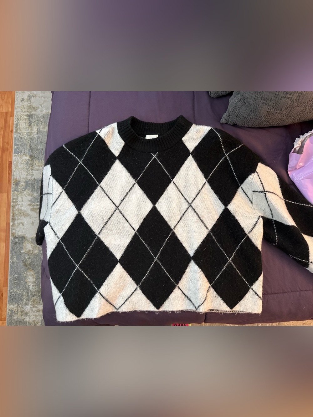 Women’s Black & White Argyle Crewneck Sweater